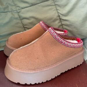 Tazz platform slippers